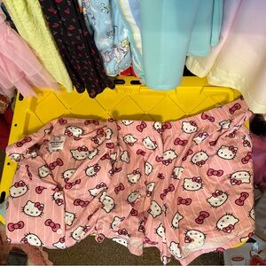 Hello Kitty Pink Patterned Pajama Shorts
